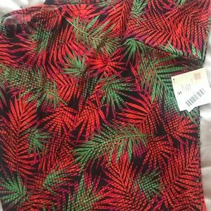 LuLaRoe Maxi skirt. Size small. NWT